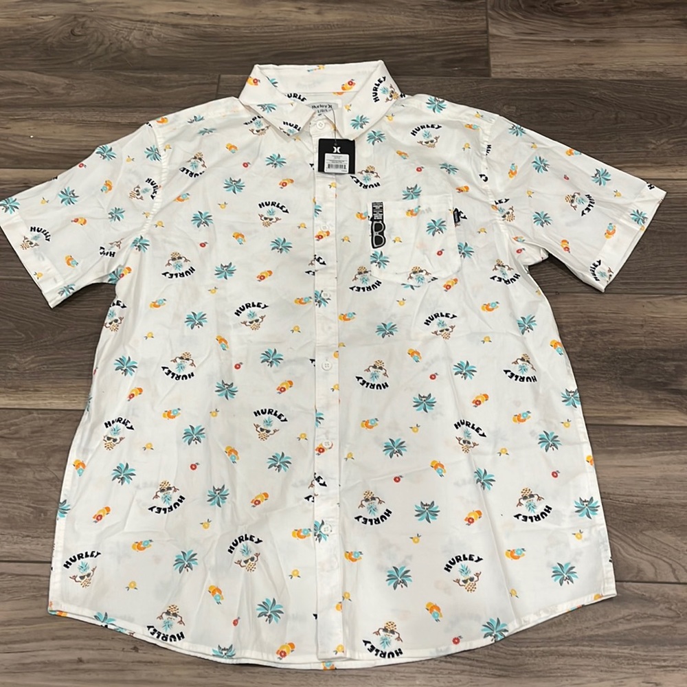 NWT Hurley men’s shirt